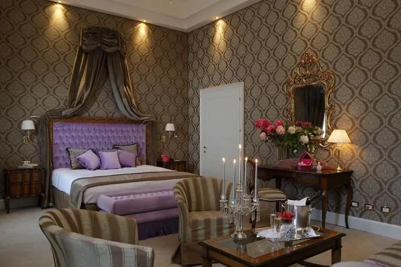 Hotel Ca' Dei Conti Venice 4*,  Italy
