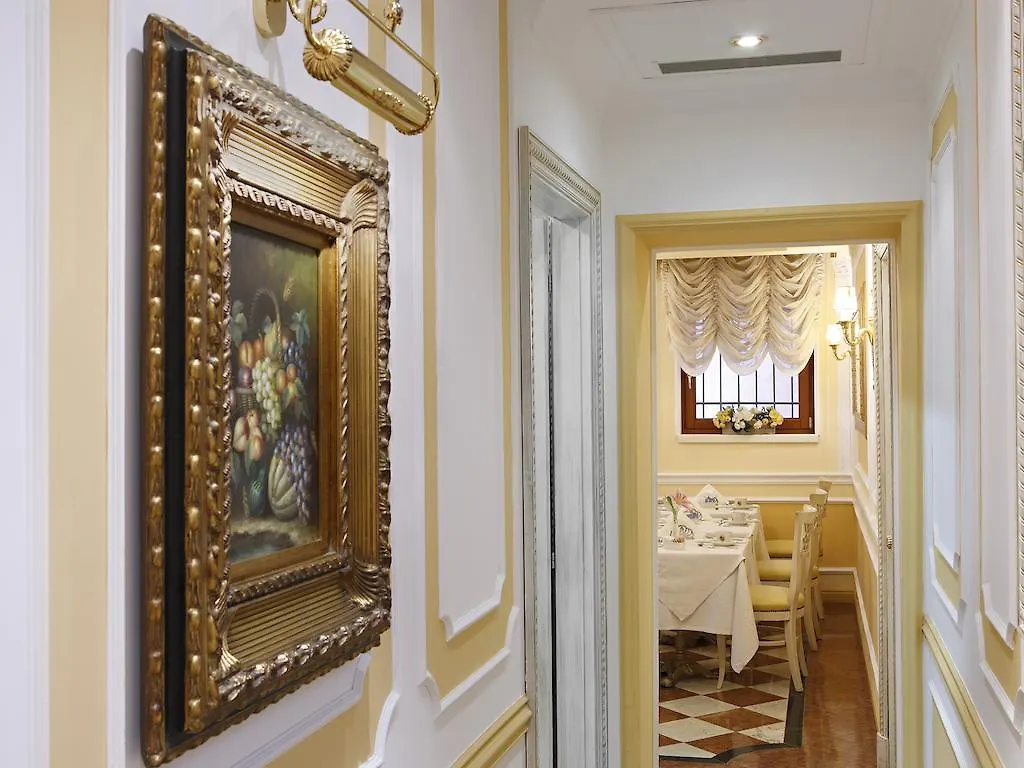 Hotel Ca' Dei Conti Venice